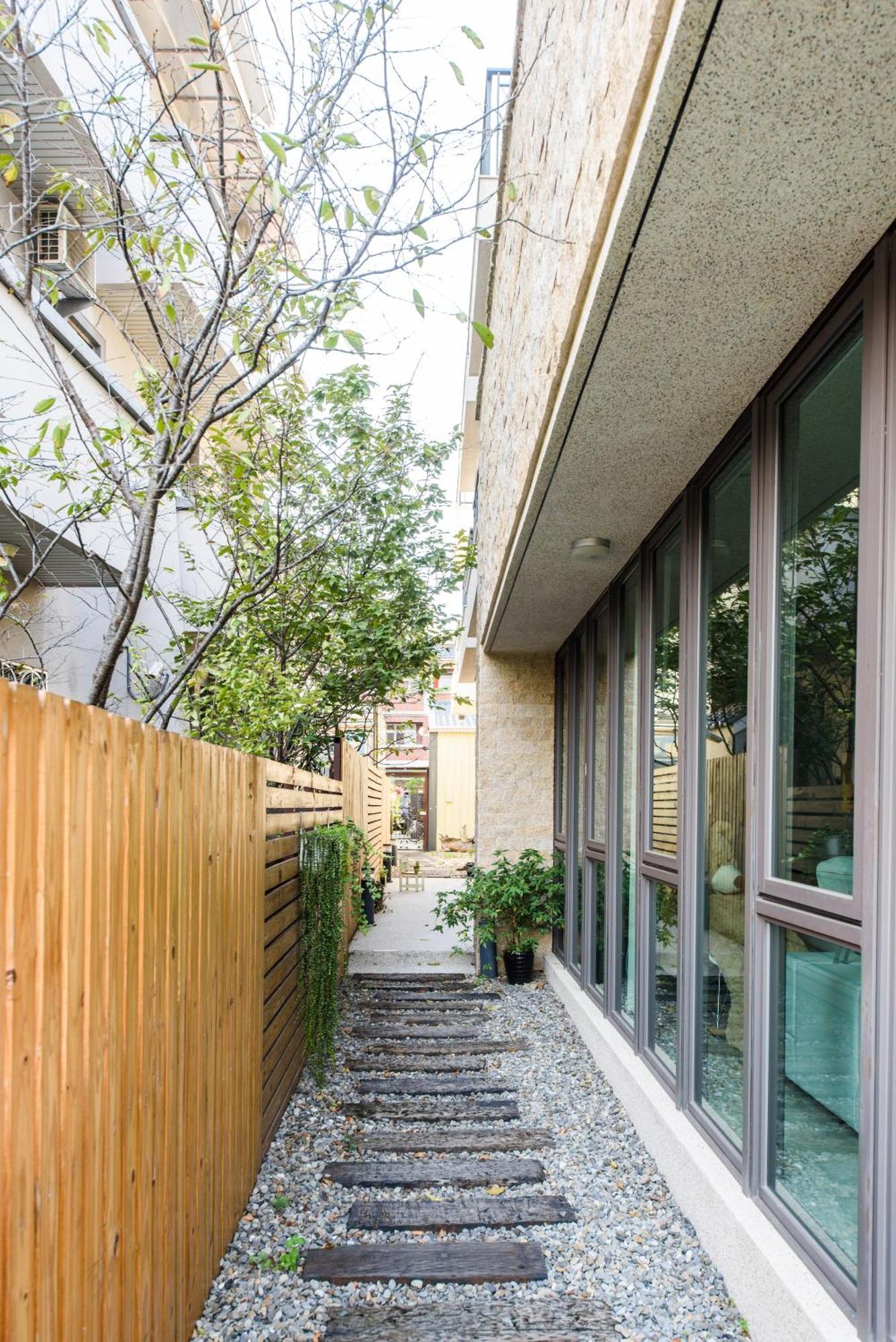 Rainbow Field House Apartment Jiji Exterior photo